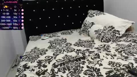 RaulWildBoy27 online show from February 17, 2025, 9:30 pm