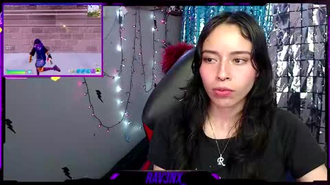 Snapshot of rav3nx_ chatting on April 28, 2026, 5:23 am online show from April 28, 2026, 5:23 am