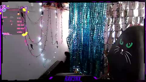 Snapshot of rav3nx_ chatting on April 28, 2026, 10:15 pm online show from April 28, 2026, 10:15 pm