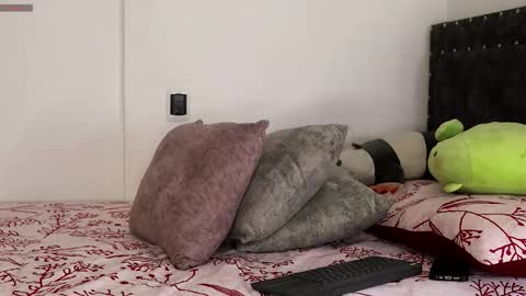 Snapshot of raven06_ chatting on February 10, 2026, 1:10 am Raven online show from February 10, 2026, 1:10 am