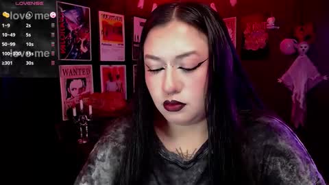 Raven online show from October 7, 2025, 7:33 pm