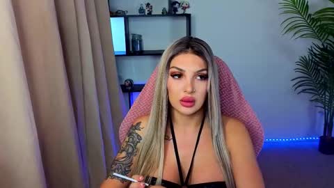 raven_inkk online show from December 20, 2025, 10:55 am
