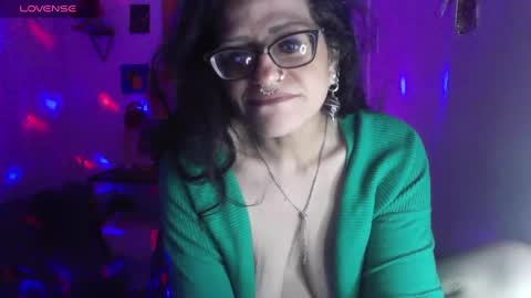 Raven online show from December 8, 2024, 11:51 pm