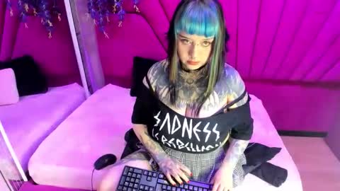 Raven Celeste online show from October 7, 2025, 3:47 am