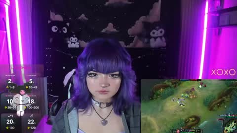 ravencollen online show from April 17, 2026, 8:23 pm