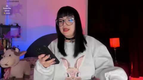 Snapshot of ravendark_666 chatting on March 19, 2026, 2:26 am Raven online show from March 19, 2026, 2:26 am