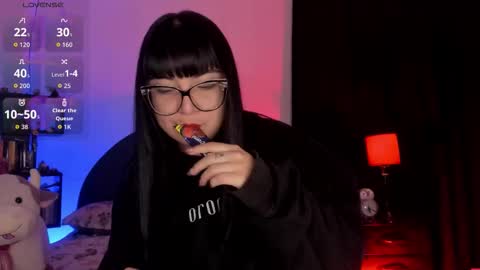 Snapshot of ravendark_666 chatting on March 28, 2026, 5:40 am Raven online show from March 28, 2026, 5:40 am