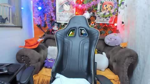 RavenN  online show from December 20, 2025, 11:28 am