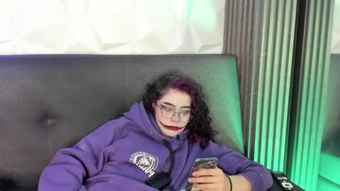 ravensinferno online show from October 31, 2025, 6:09 pm