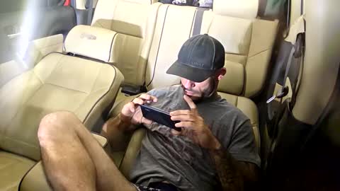 ravenwings5235 online show from October 14, 2025, 10:49 am