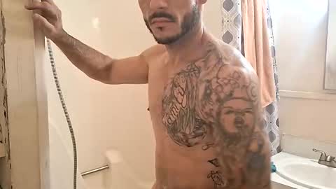 ravenwings5235 online show from October 22, 2025, 1:00 pm