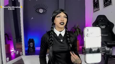 Raven Witch online show from June 27, 2026, 12:33 pm