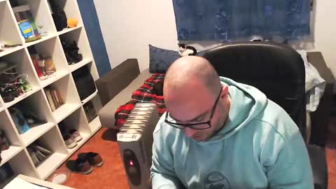 Snapshot of ravingr3d3 chatting on February 23, 2025, 9:26 pm ravingr3d3 online show from February 23, 2025, 9:26 pm