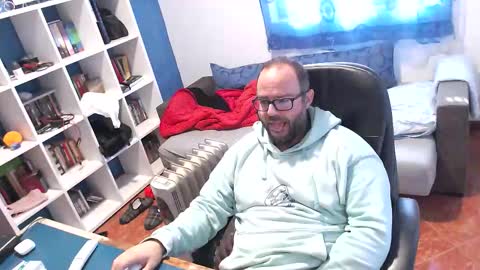 ravingr3d3 online show from November 26, 2025, 10:49 am