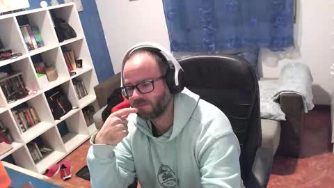 ravingr3d3 online show from December 3, 2025, 10:30 pm