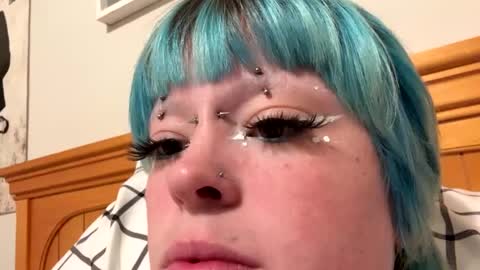 Ravynn 3 online show from September 12, 2025, 2:17 pm