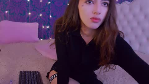 Snapshot of rawdare chatting on November 1, 2025, 4:31 pm Lillian online show from November 1, 2025, 4:31 pm