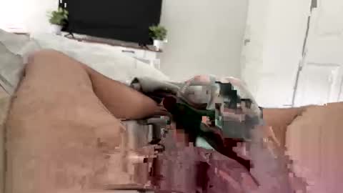 Snapshot of raws33x chatting on February 15, 2026, 4:47 pm raws33x online show from February 15, 2026, 4:47 pm