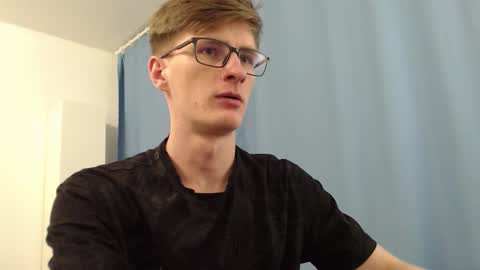 Ray Booy  online show from September 28, 2025, 4:01 pm