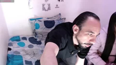 Snapshot of ray_naomi chatting on February 6, 2026, 8:45 pm ask us online show from February 6, 2026, 8:45 pm