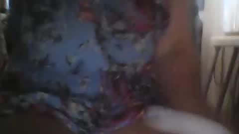 Snapshot of rayday_ chatting on September 29, 2025, 7:02 am rayday_ online show from September 29, 2025, 7:02 am