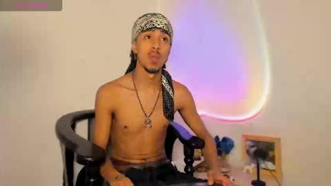 Rayn online show from February 10, 2026, 7:29 pm