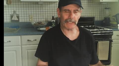 Ray online show from May 6, 2026, 3:39 pm