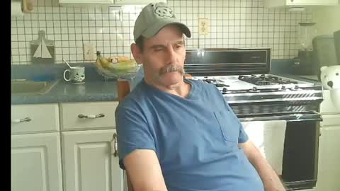 Ray online show from May 16, 2026, 7:34 pm