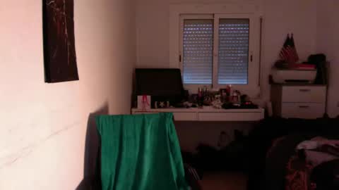 Snapshot of rayolex chatting on December 19, 2024, 2:13 pm rayolex online show from December 19, 2024, 2:13 pm