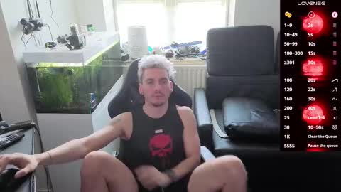 Rayzel online show from February 22, 2026, 1:31 pm