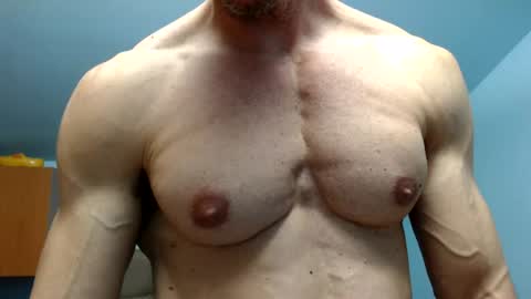 razorramon13 online show from July 10, 2026, 8:44 pm