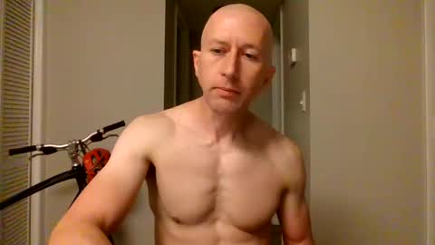 rbtknkstr online show from October 3, 2025, 11:57 pm