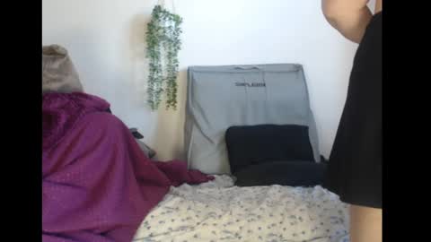 Fannie online show from September 12, 2025, 4:40 pm