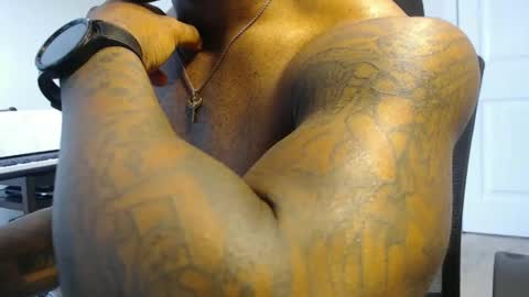 Rey online show from September 29, 2025, 6:24 pm