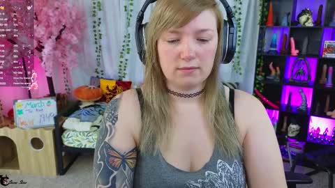 Snapshot of realsamisins chatting on March 9, 2025, 4:44 pm Snap - RealSamiSins online show from March 9, 2025, 4:44 pm