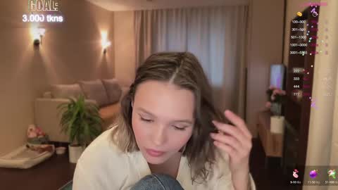 AliceEve online show from December 7, 2024, 11:18 am