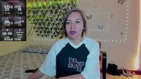 Rebbeca online show from September 11, 2025, 10:37 am