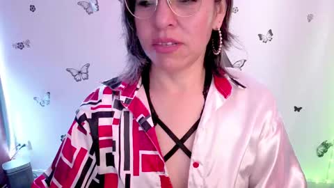 Rebbeca online show from April 17, 2026, 1:14 pm