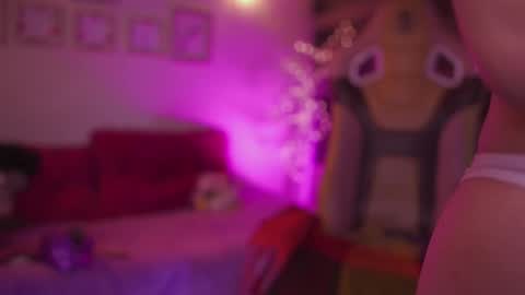 Rebeca  online show from November 21, 2025, 12:10 am