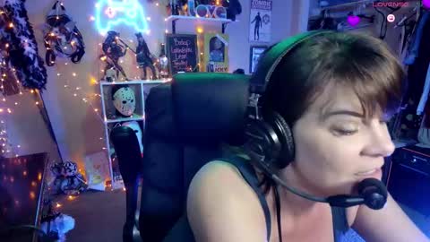 Snapshot of rebeccalovexxx chatting on January 13, 2026, 5:13 am Rebecca Love online show from January 13, 2026, 5:13 am