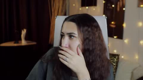 rebeckathornton online show from December 23, 2025, 9:51 am