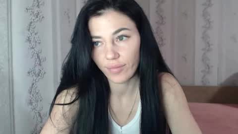 Snapshot of rebeka_08 chatting on October 27, 2025, 7:18 pm Rebeka 08 online show from October 27, 2025, 7:18 pm