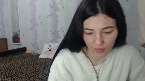 Snapshot of rebeka_08 chatting on February 13, 2026, 9:00 pm Rebeka 08 online show from February 13, 2026, 9:00 pm