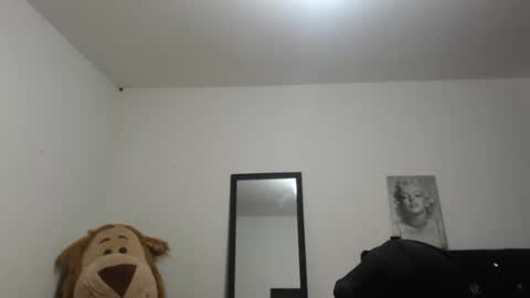 rebeka online show from December 5, 2025, 12:52 am