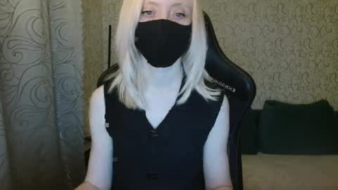 Snapshot of rebesaolset chatting on December 25, 2024, 3:38 pm RebesaOlset online show from December 25, 2024, 3:38 pm