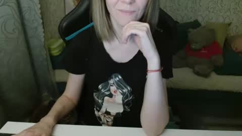 Snapshot of rebesaolset chatting on October 1, 2025, 4:24 pm RebesaOlset online show from October 1, 2025, 4:24 pm