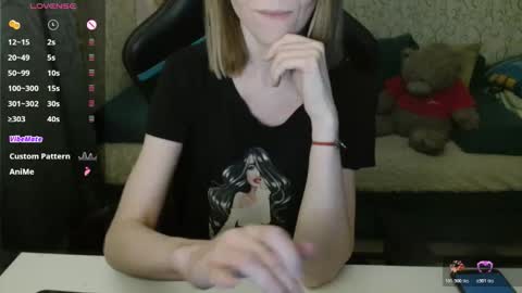 Snapshot of rebesaolset chatting on February 19, 2026, 3:19 pm RebesaOlset online show from February 19, 2026, 3:19 pm