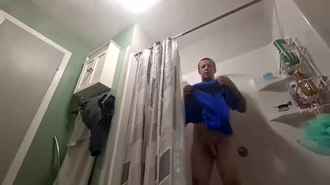 Snapshot of recka810 chatting on December 3, 2025, 11:14 pm recka810 online show from December 3, 2025, 11:14 pm