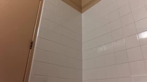 Snapshot of recka810 chatting on January 11, 2026, 4:01 pm recka810 online show from January 11, 2026, 4:01 pm