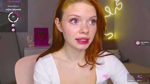 red__candy online show from March 6, 2025, 6:37 pm